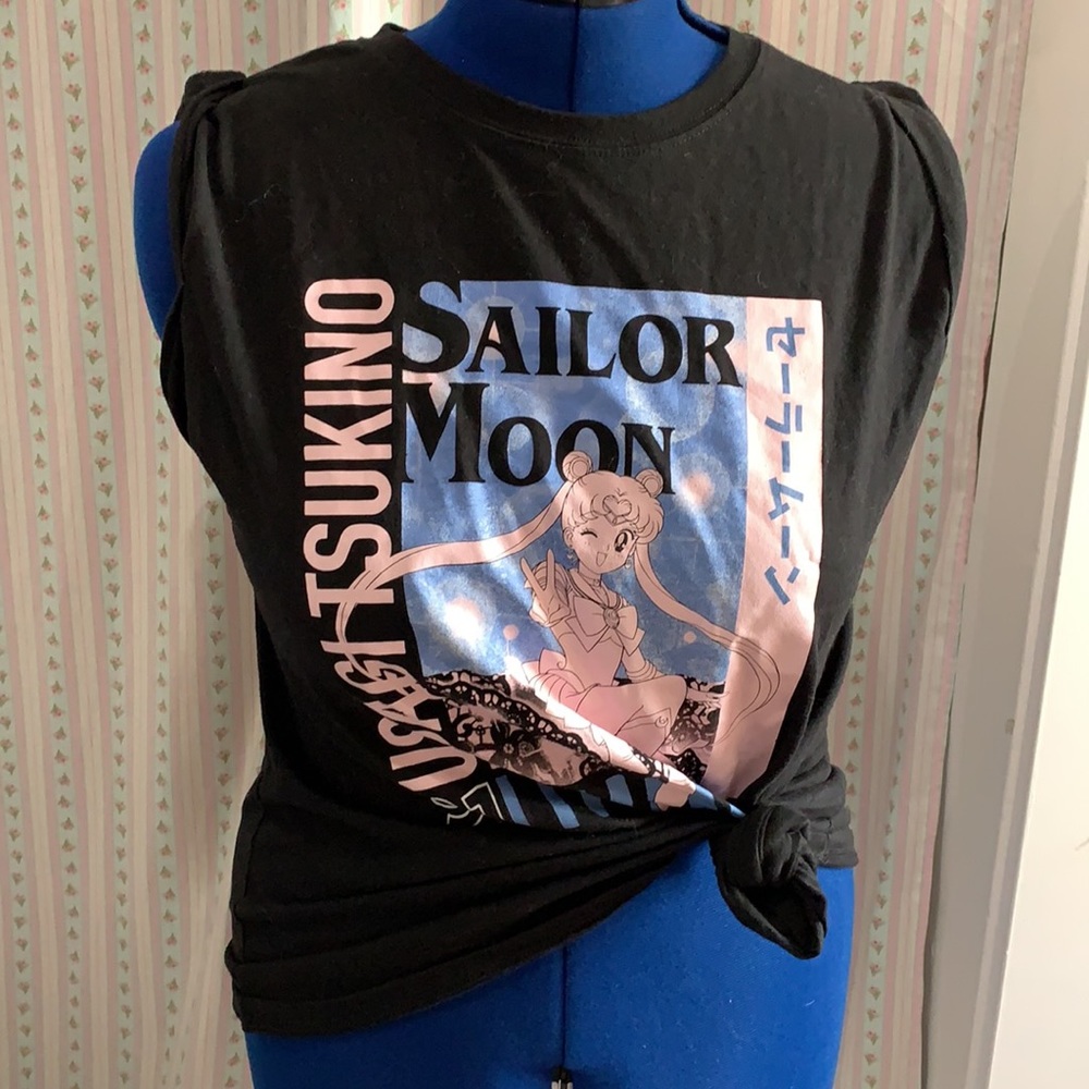 Hot Topic Sailor Moon Tank Top